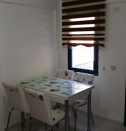 Jungle Apartmanhotel Torba