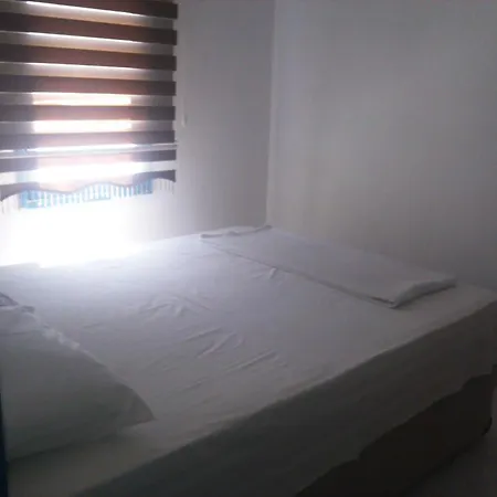 Jungle Apartmanhotel Torba